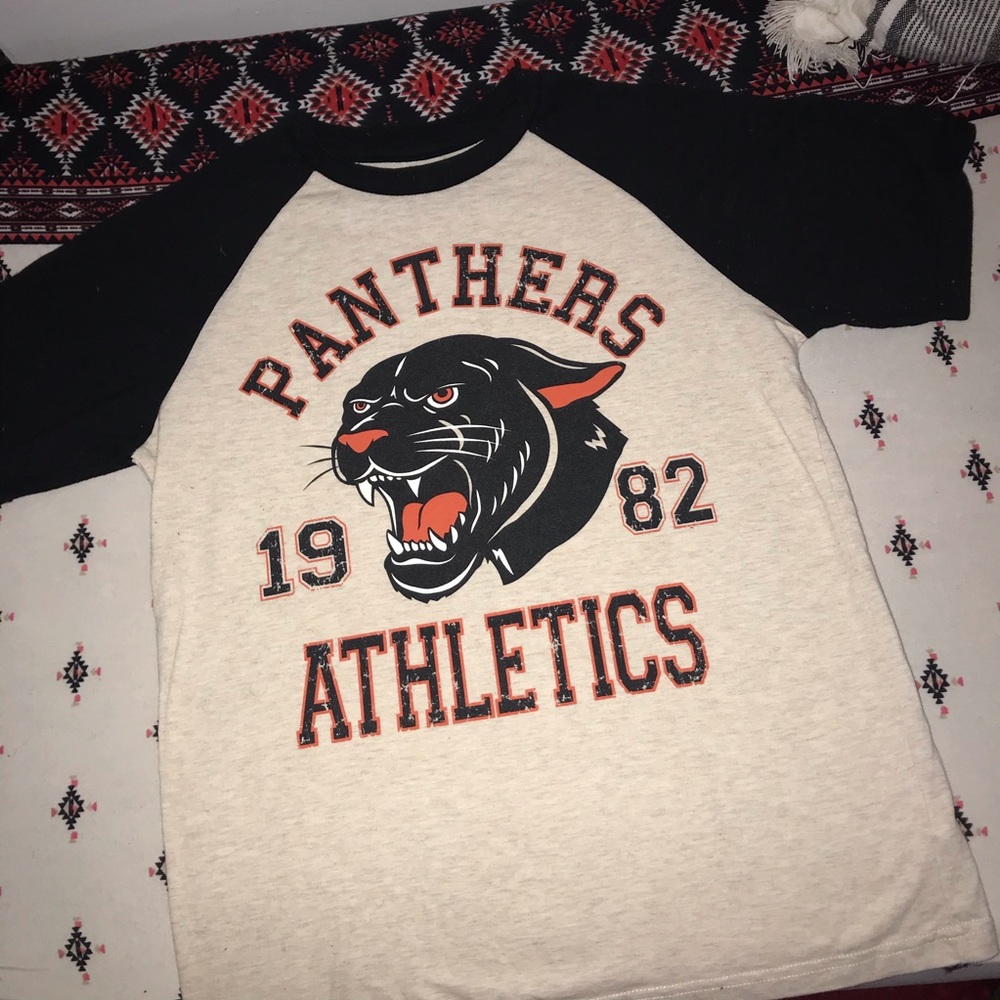 Boys tee  12 husky